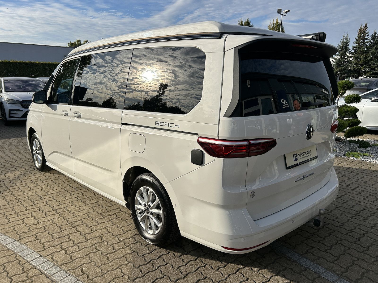 Volkswagen T7 CALIFORNIA 2025 г. Белый, пробег 12361 км