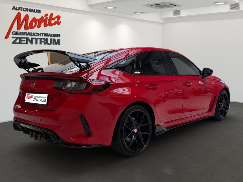 Honda Civic 2023 г. Красный, пробег 55124 км