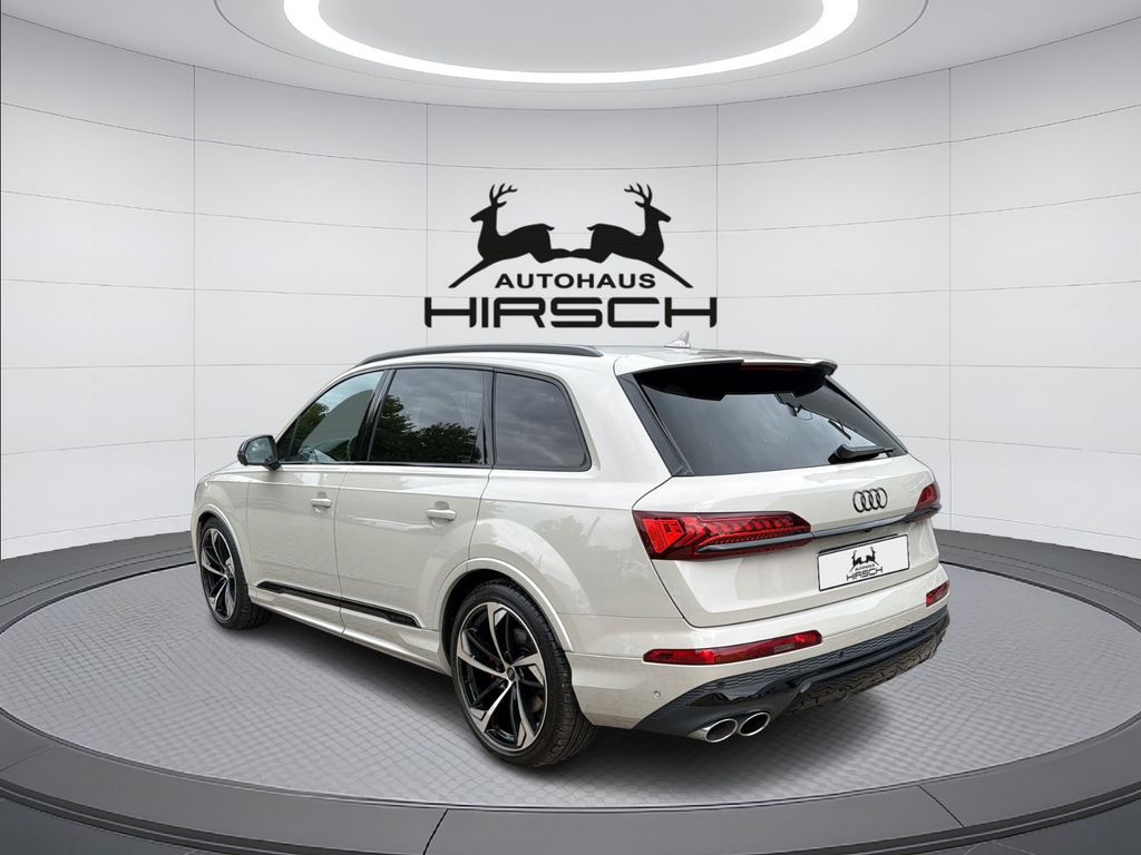Audi SQ7 2023 г. Золотистый, пробег 26700 км