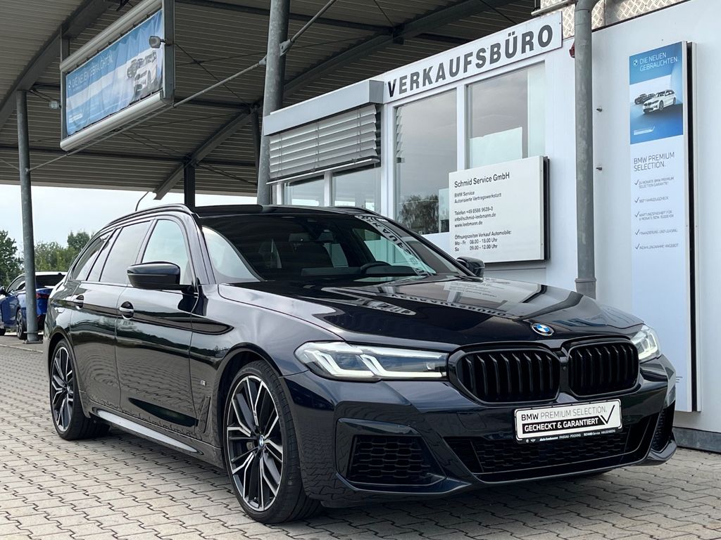 BMW 540 2023 г. Чёрный, пробег 34326 км