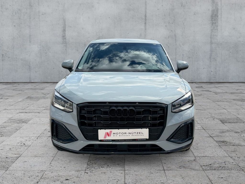 Audi Q2 2022 г. Серый, пробег 8550 км