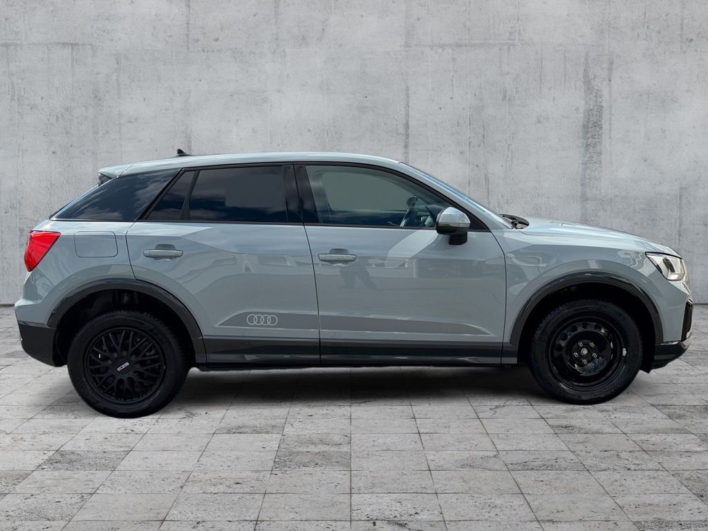 Audi Q2 2022 г. Серый, пробег 8550 км