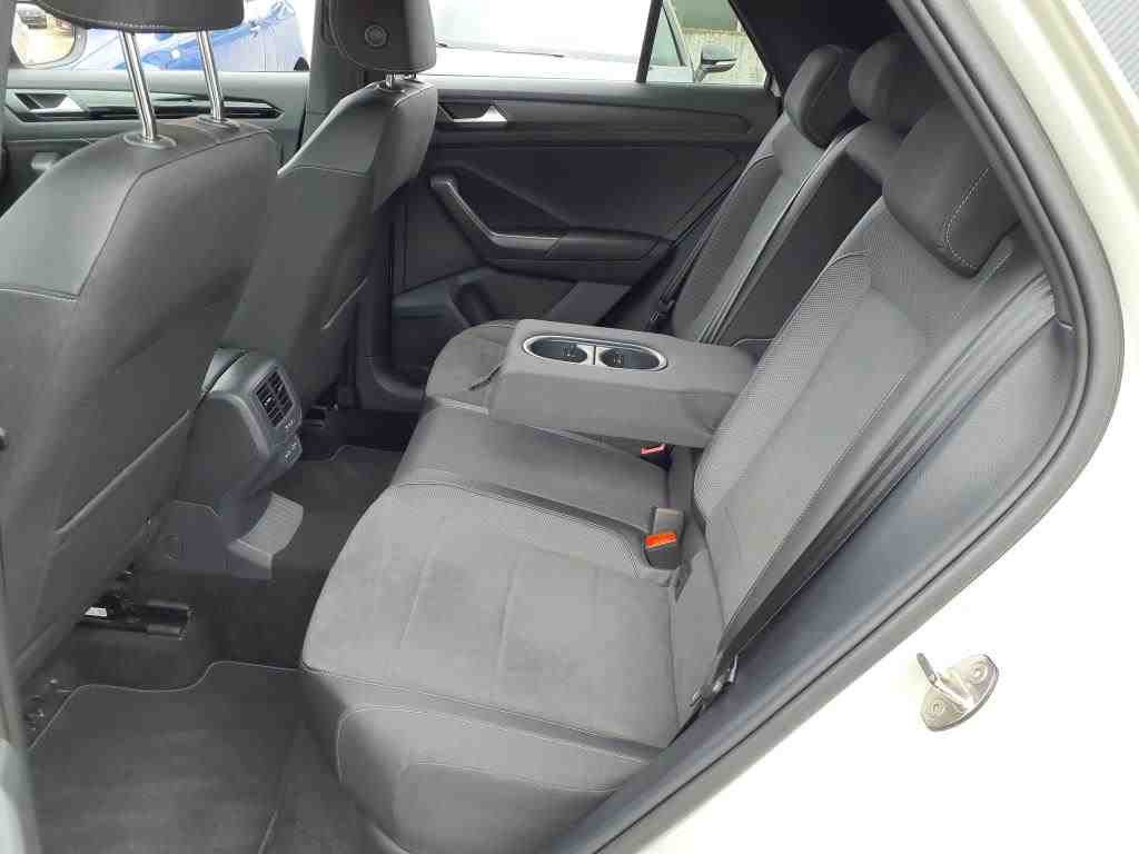 Volkswagen T-Roc 2023 г. Серый, пробег 44600 км