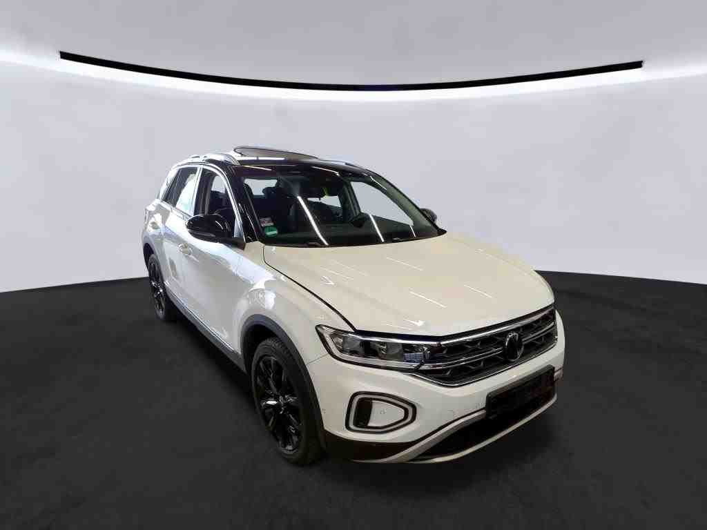 Volkswagen T-Roc 2023 г. Белый, пробег 42900 км