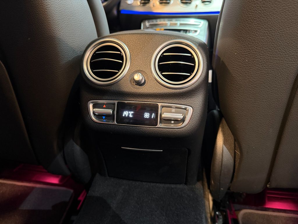 Mercedes-Benz E 53 AMG 2022 г. Чёрный, пробег 41057 км