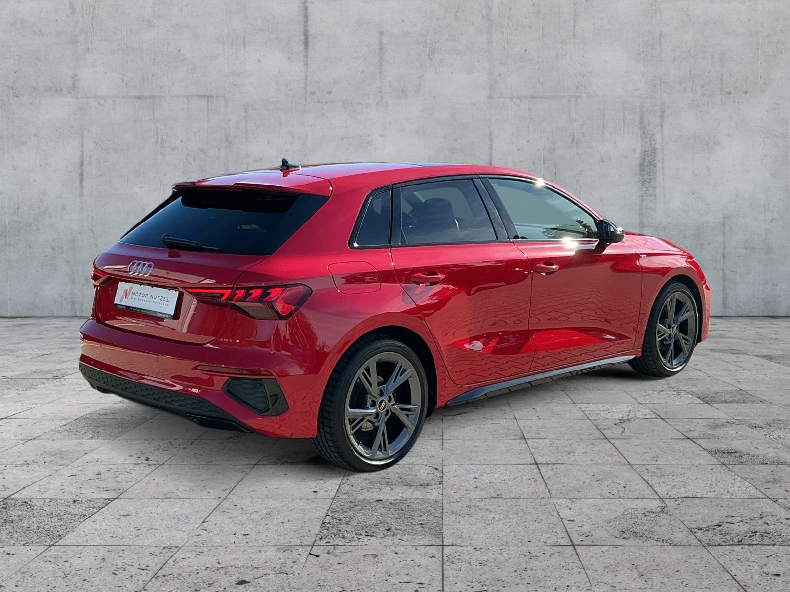 Audi A3 2022 г. Красный, пробег 57223 км
