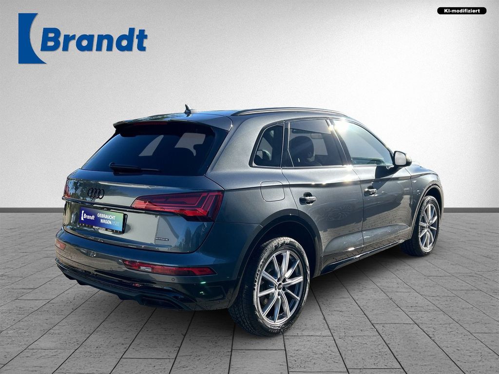 Audi Q5 2023 г. Серый, пробег 45340 км