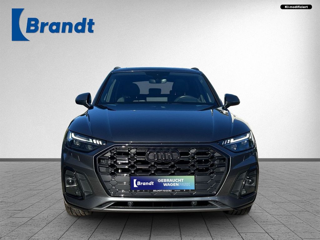 Audi Q5 2023 г. Серый, пробег 45340 км