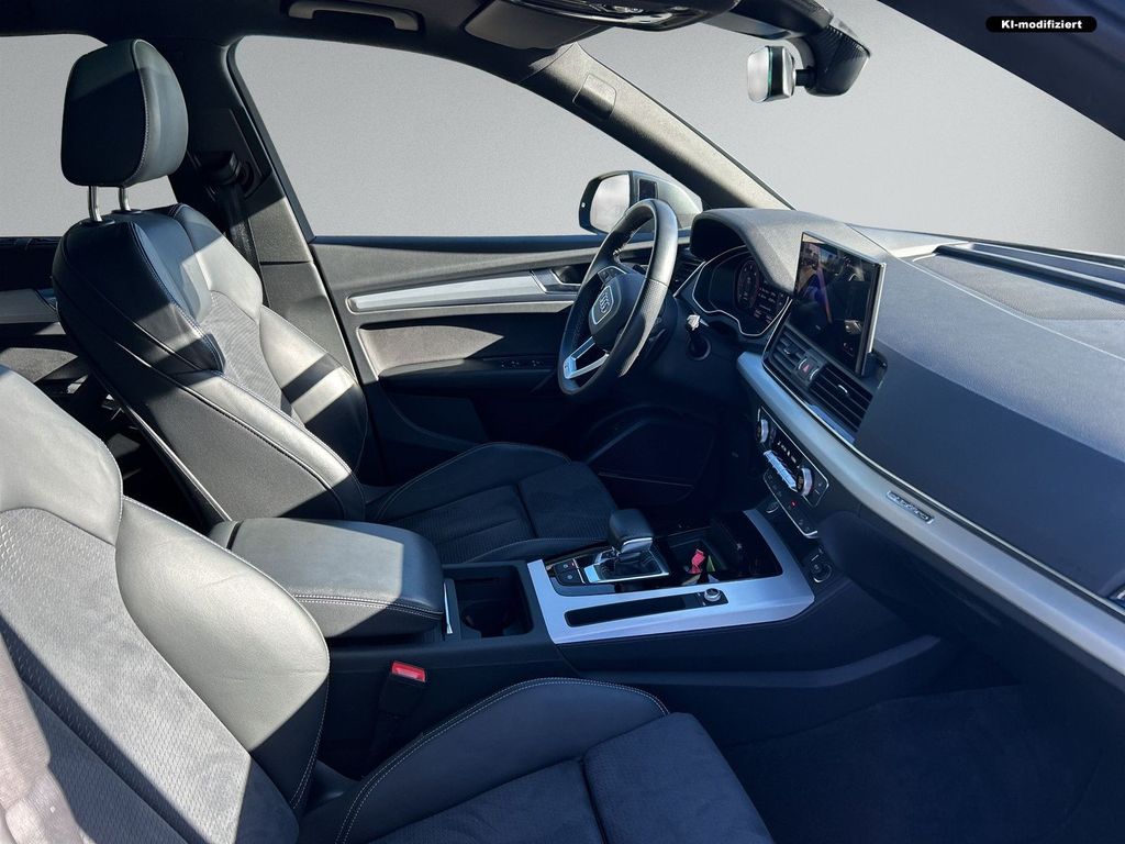 Audi Q5 2023 г. Серый, пробег 45340 км