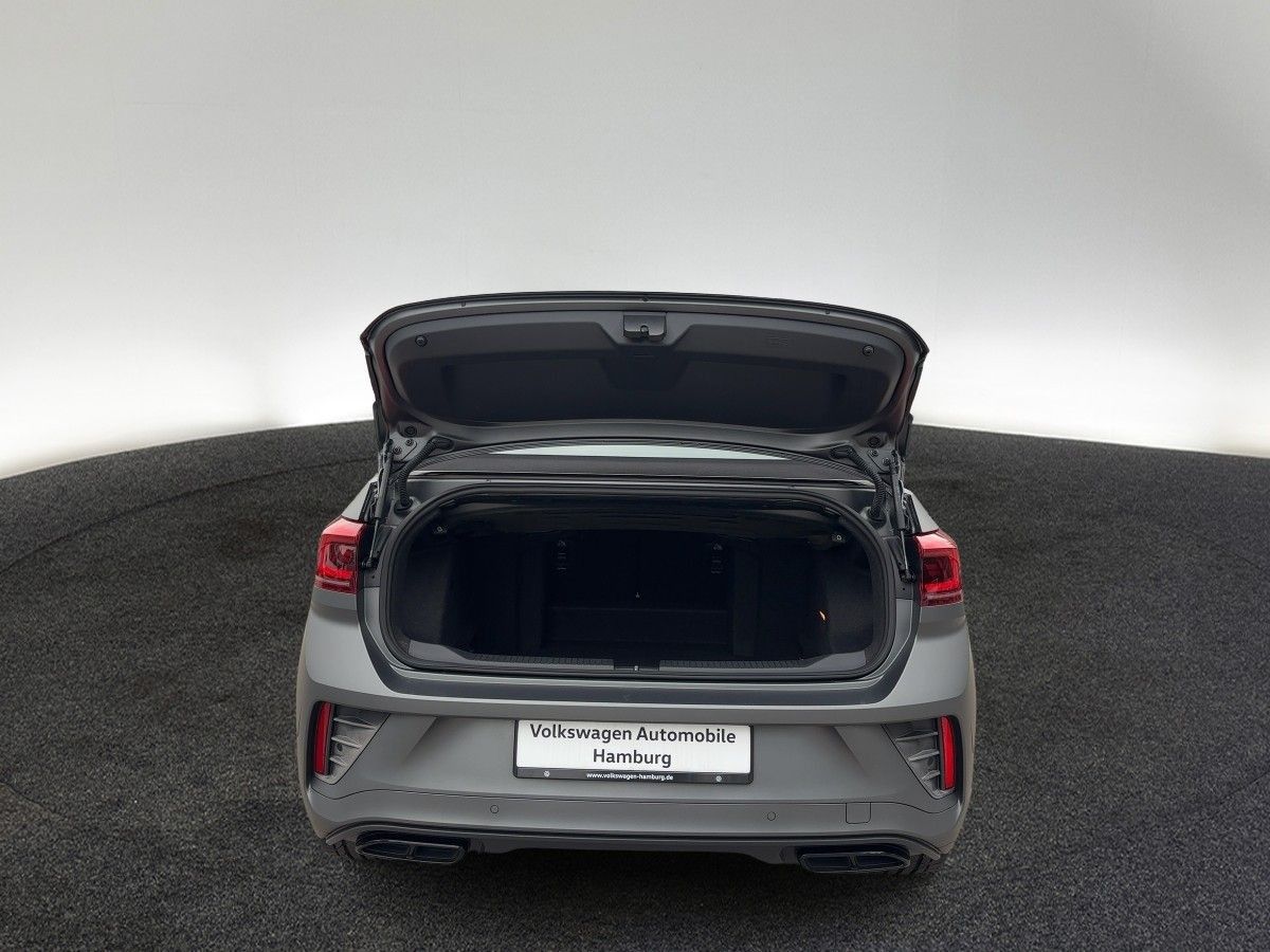 Volkswagen T-Roc 2023 г. Серый, пробег 30000 км