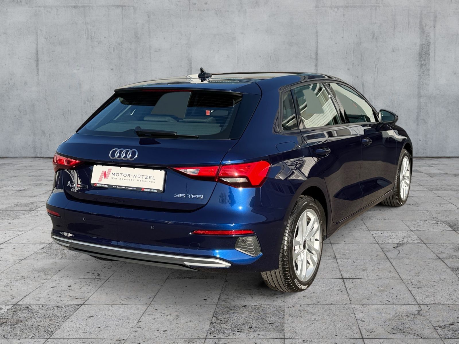 Audi A3 2023 г. Синий, пробег 40342 км