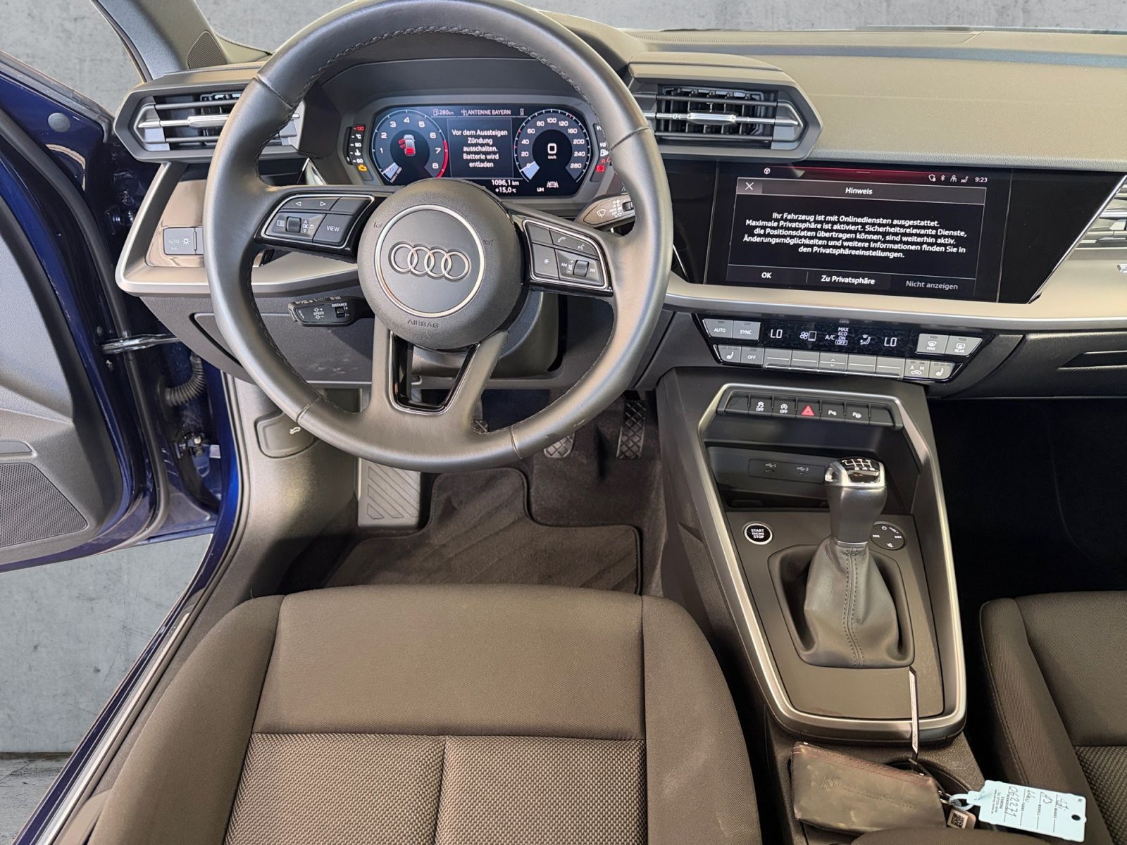 Audi A3 2023 г. Синий, пробег 40342 км