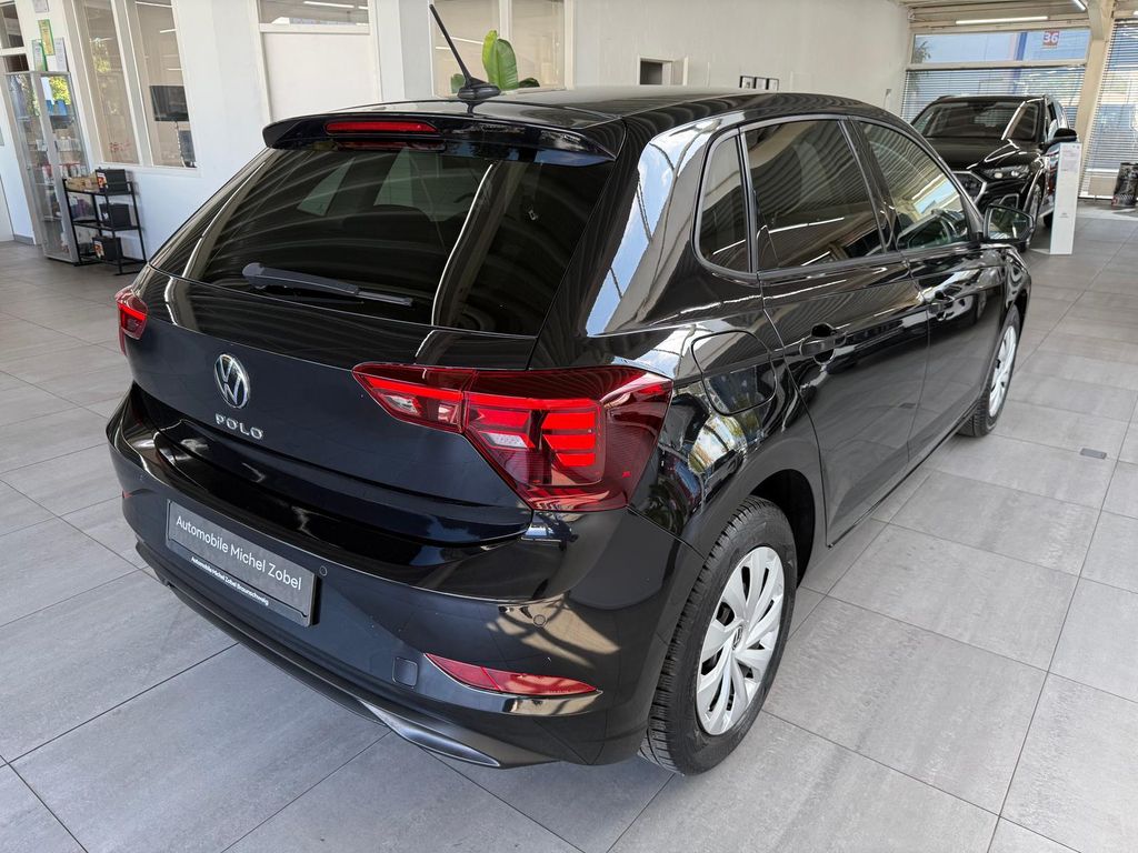 Volkswagen Polo 2022 г. Чёрный, пробег 60000 км
