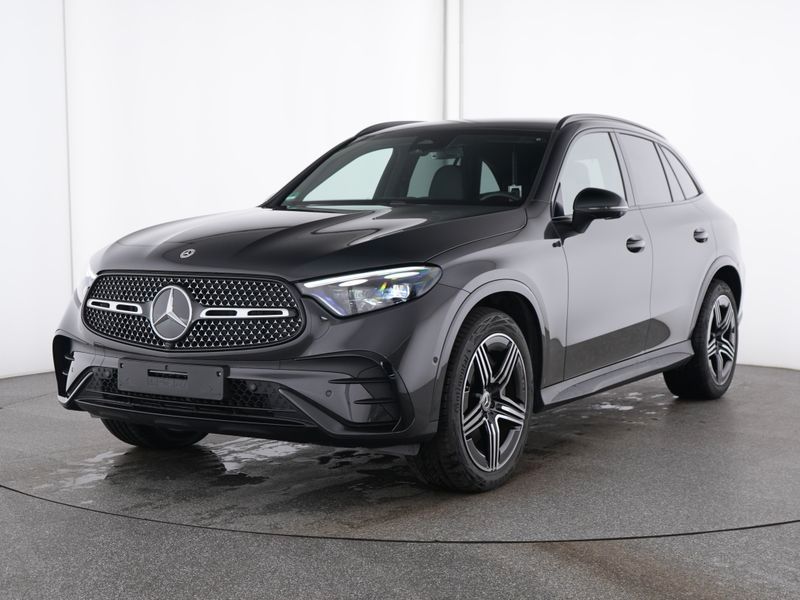 Mercedes-Benz GLC 200 2025 г. Серый, пробег 13594 км
