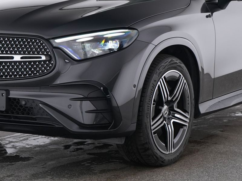 Mercedes-Benz GLC 200 2025 г. Серый, пробег 13594 км