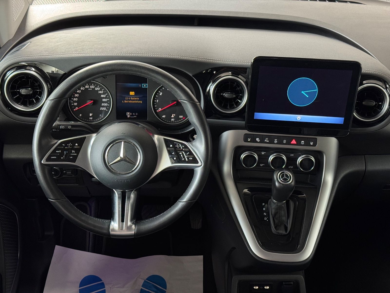 Mercedes-Benz T-CLASS 2025 г. Чёрный, пробег 44651 км