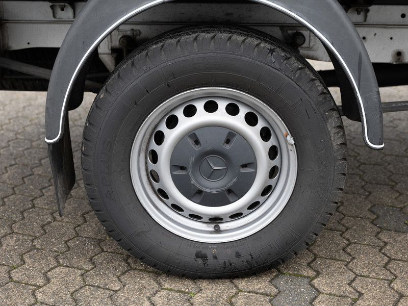 Mercedes-Benz SPRINTER 2022 г. Белый, пробег 30304 км