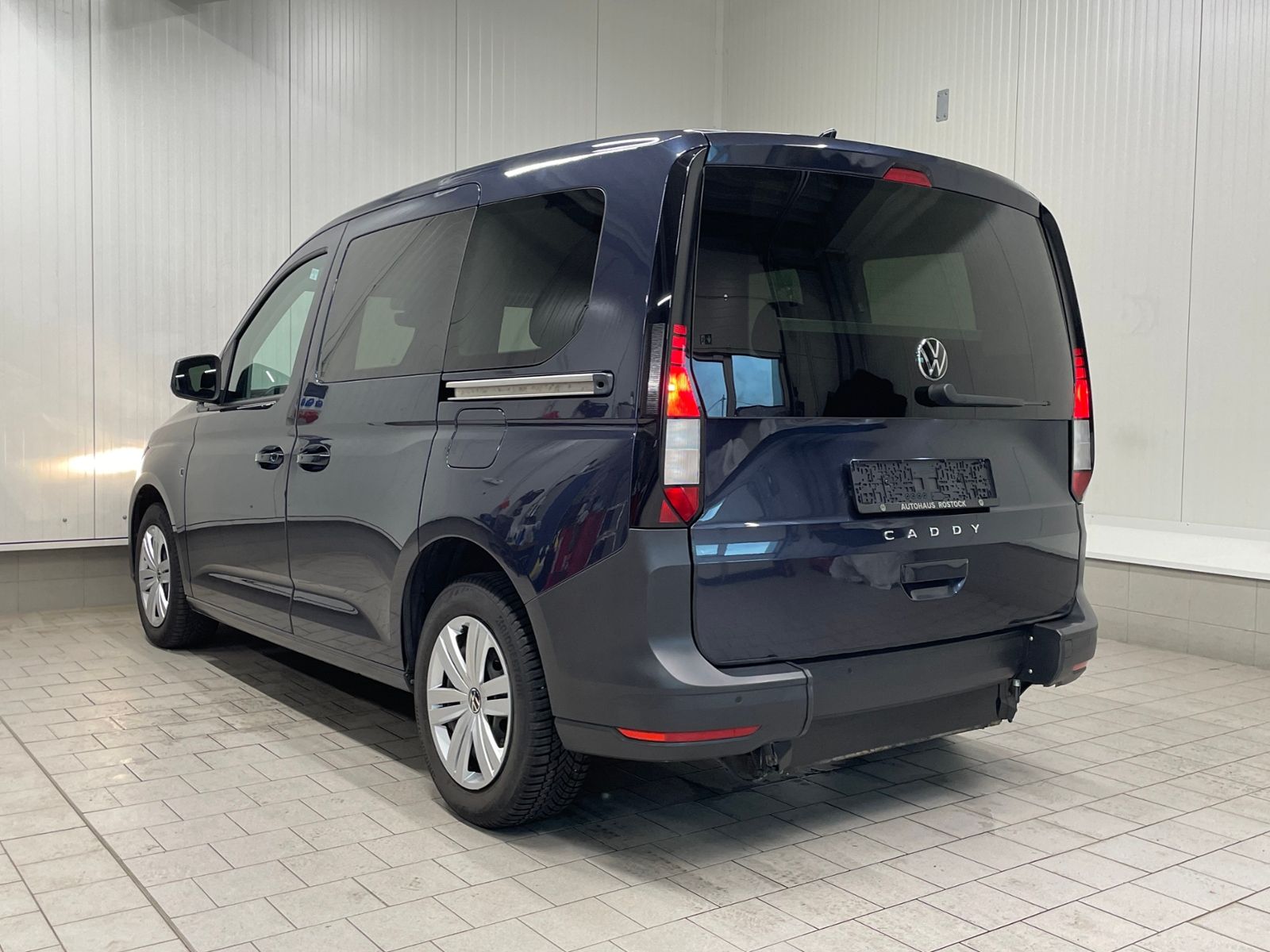 Volkswagen Caddy 2022 г. Синий, пробег 17800 км
