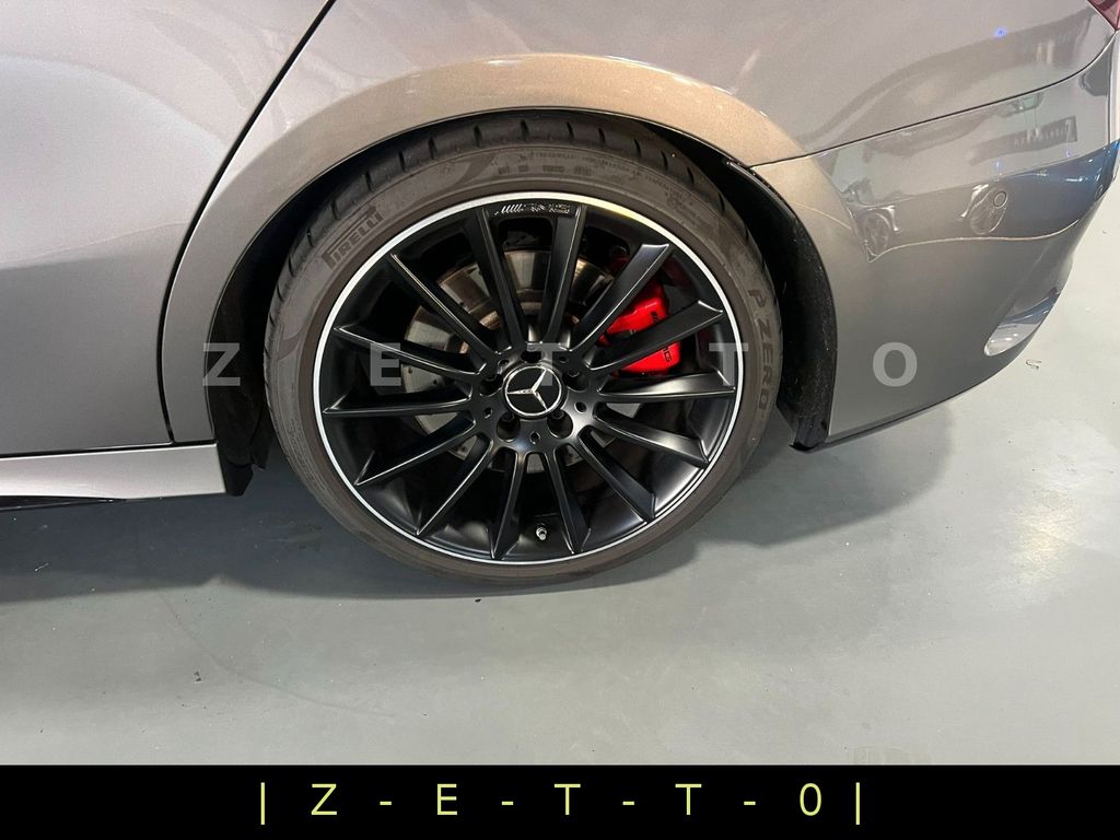 Mercedes-Benz A 35 AMG 2022 г. Серый, пробег 41500 км