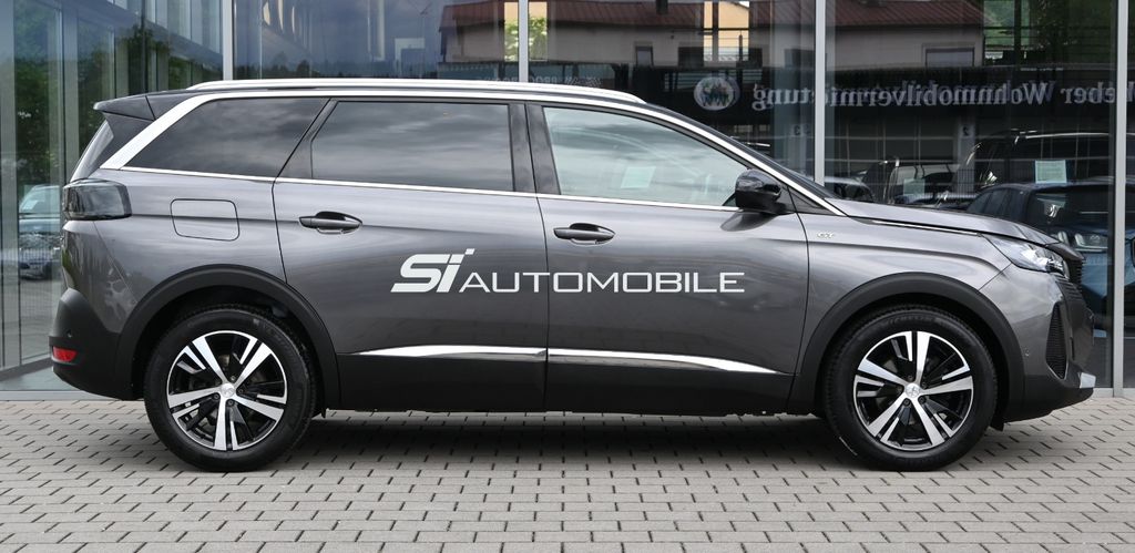 Peugeot 5008 2023 г. Серый, пробег 59000 км