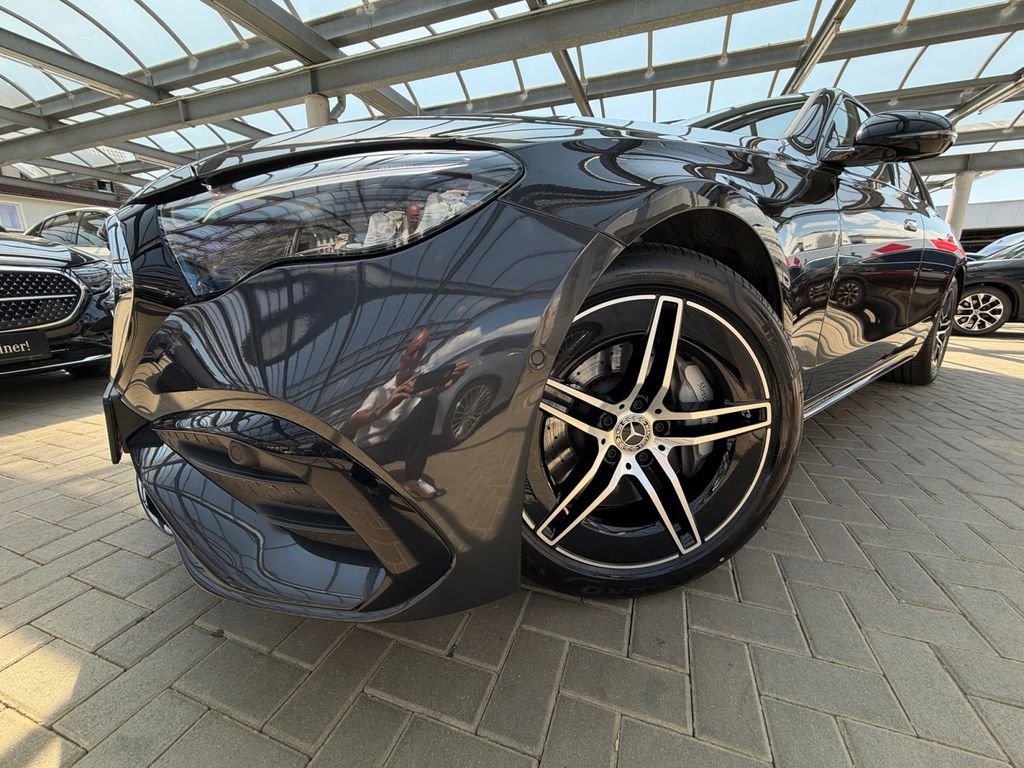 Mercedes-Benz E 220 2025 г. Серый, пробег 31893 км
