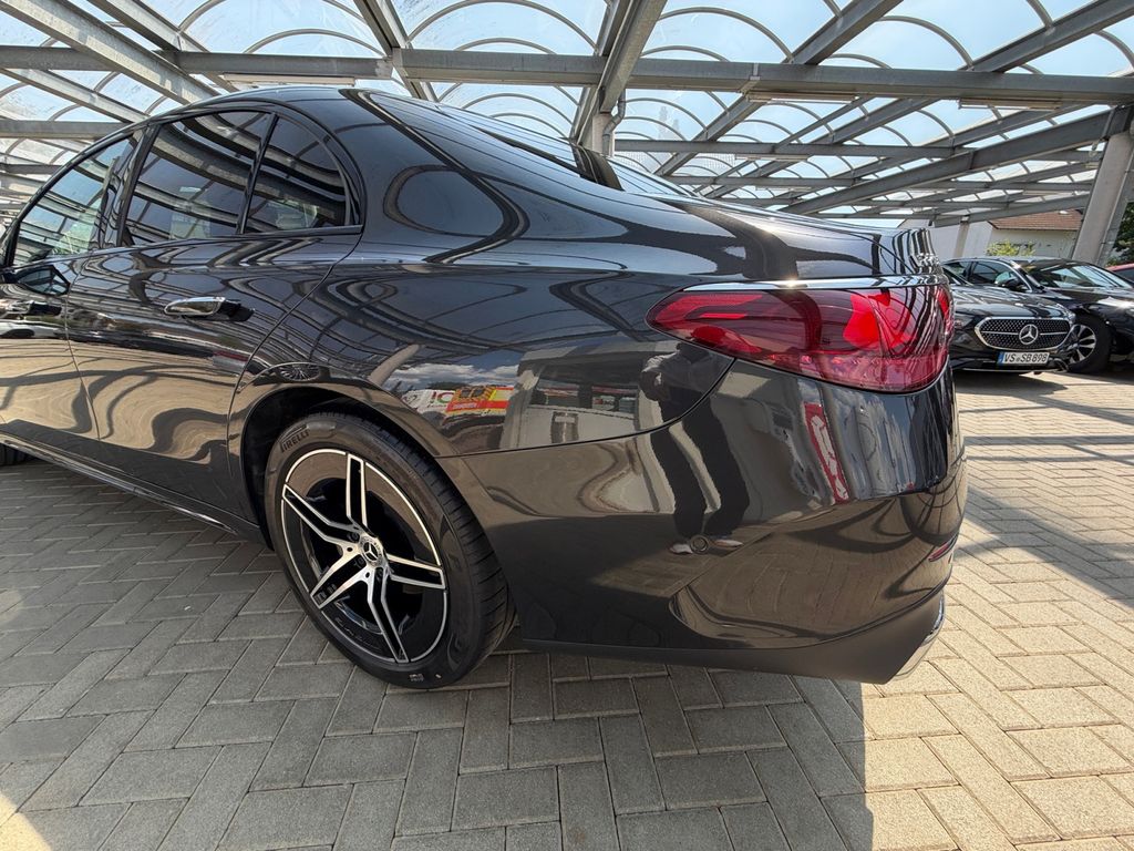 Mercedes-Benz E 220 2025 г. Серый, пробег 31893 км