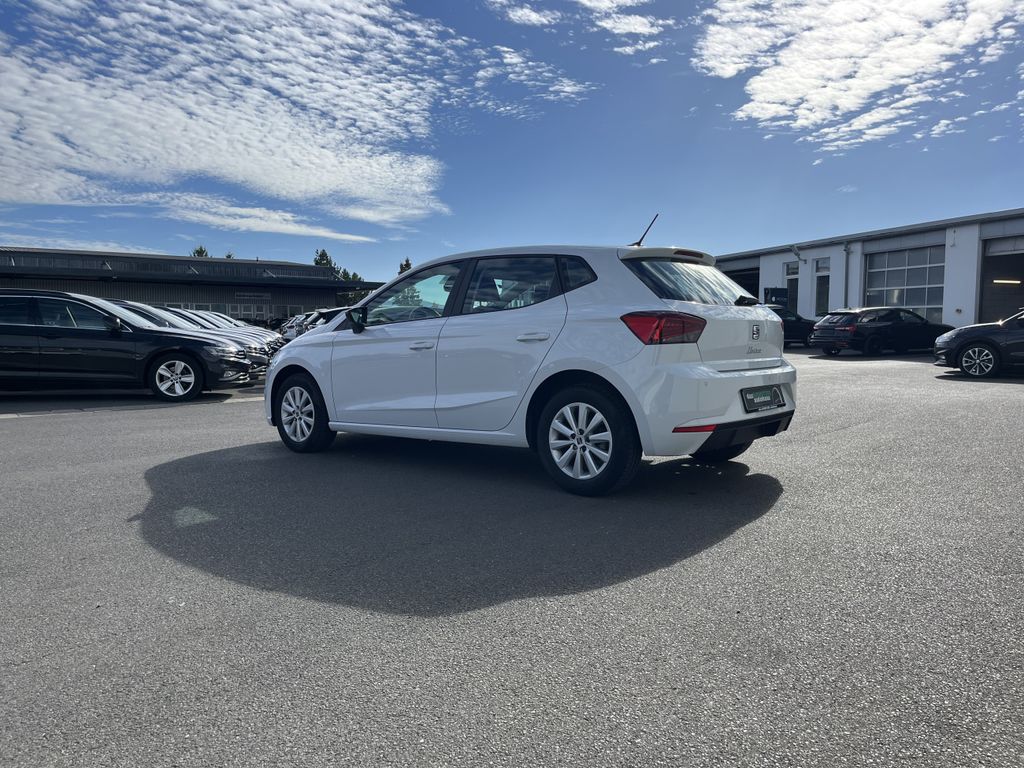 SEAT Ibiza 2022 г. Белый, пробег 38988 км