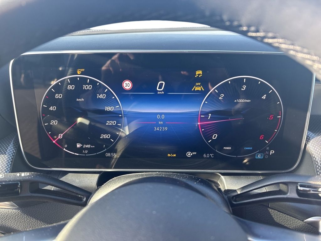 Mercedes-Benz GLC 300 2025 г. Чёрный, пробег 34238 км