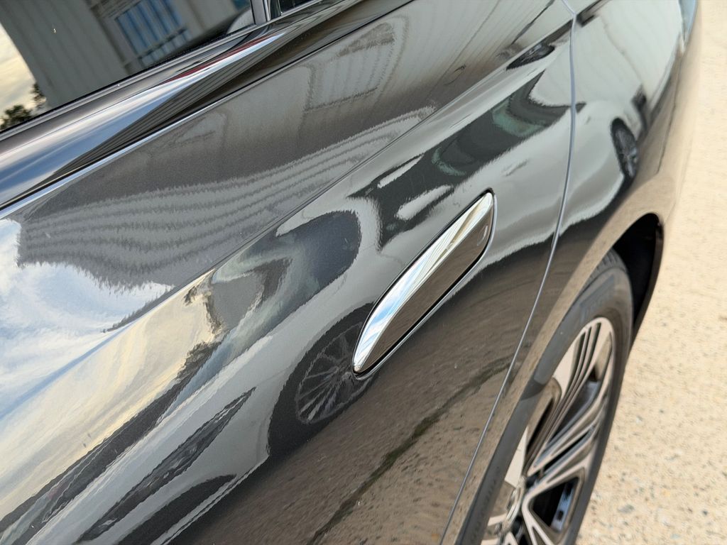 Mercedes-Benz E 220 2023 г. Серый, пробег 58705 км