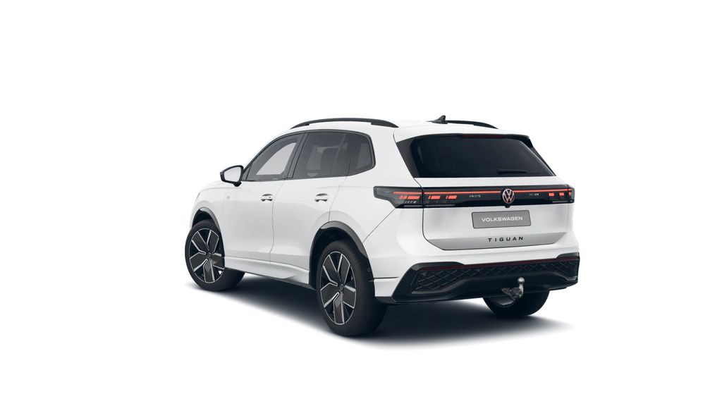 Volkswagen Tiguan 2026 г. Белый, пробег 8300 км