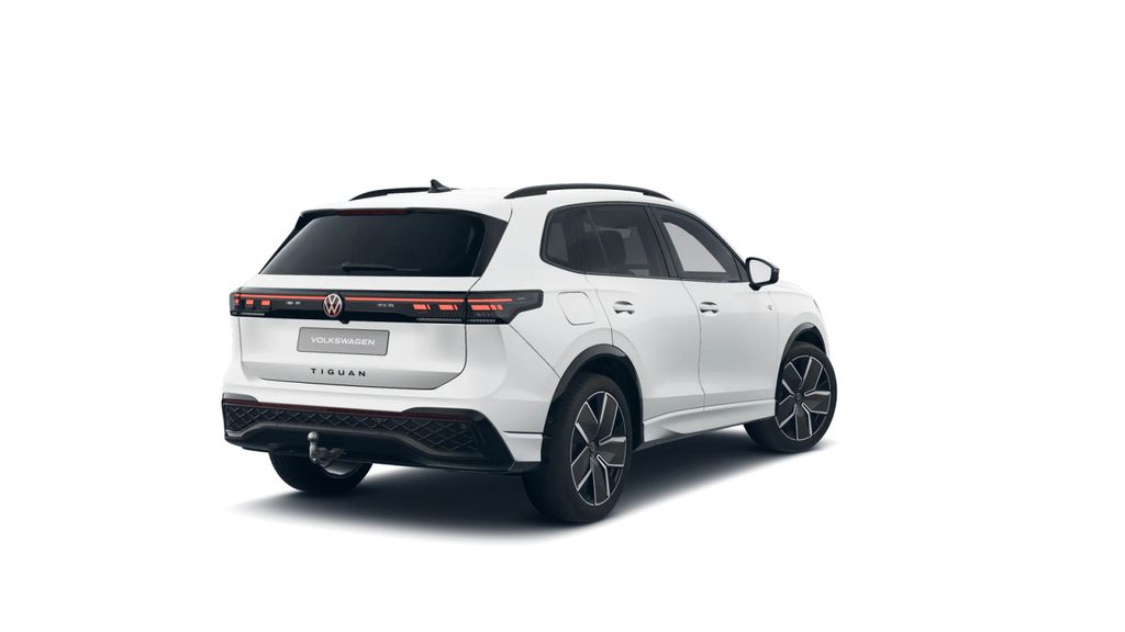 Volkswagen Tiguan 2026 г. Белый, пробег 8300 км