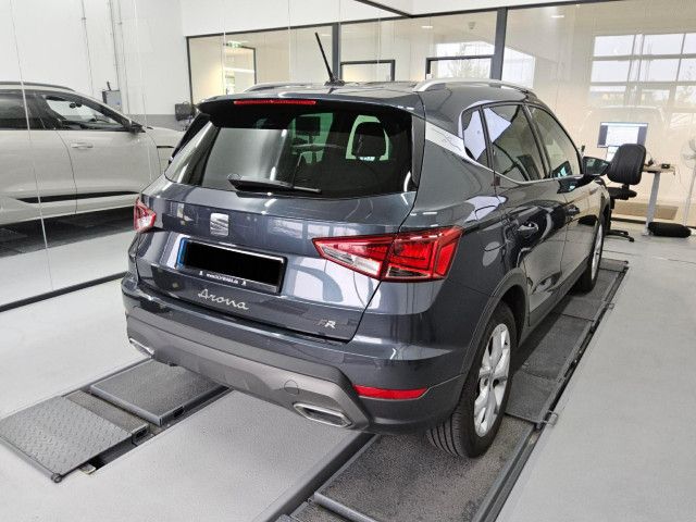 SEAT Arona 2023 г. Серый, пробег 39700 км