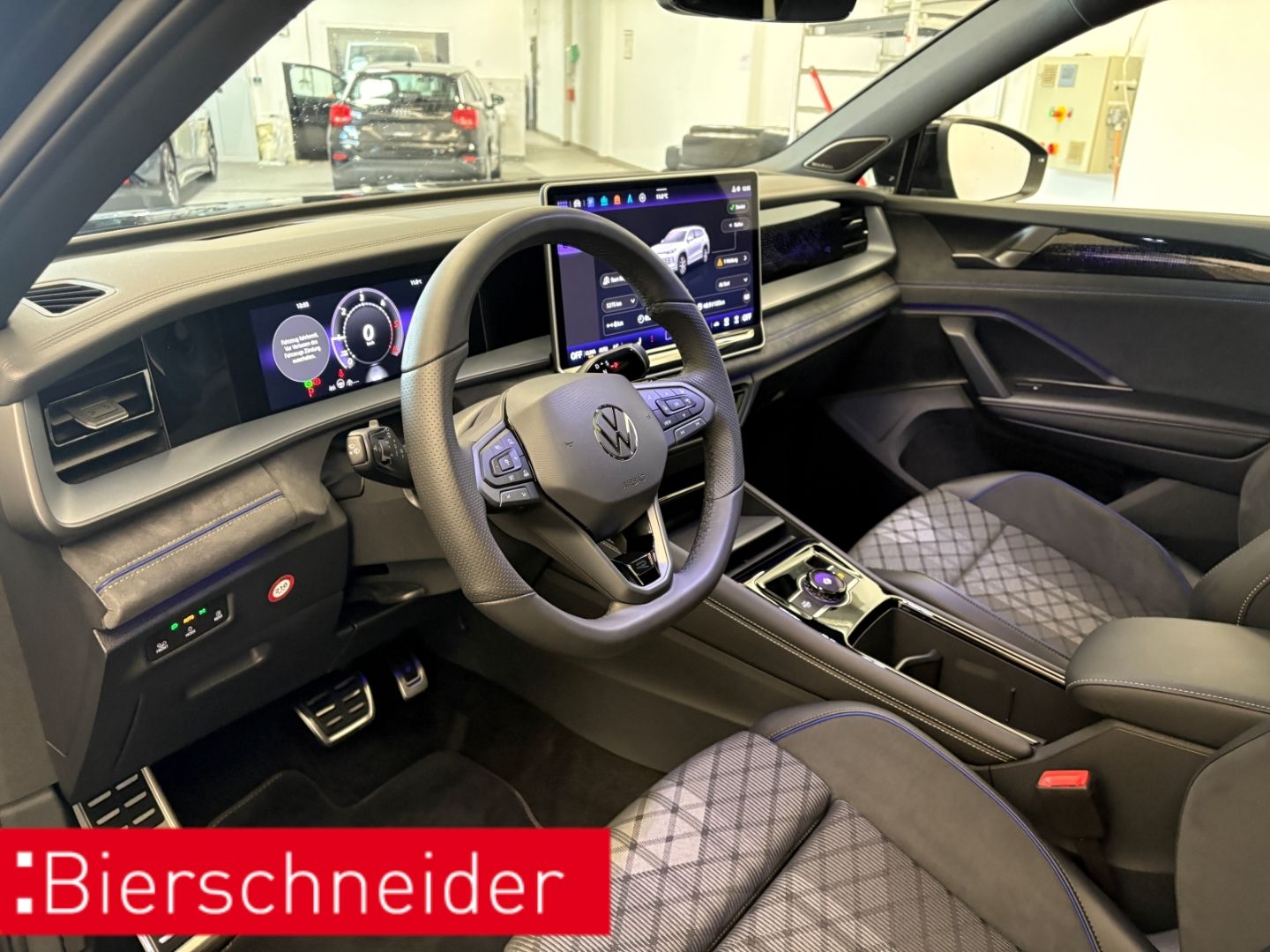 Volkswagen Tayron 2025 г. Чёрный, пробег 5350 км