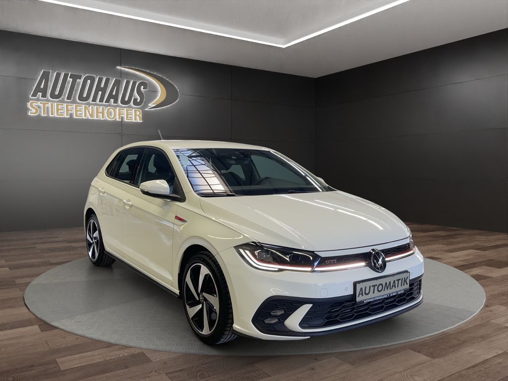 Volkswagen Polo 2023 г. Белый, пробег 29900 км