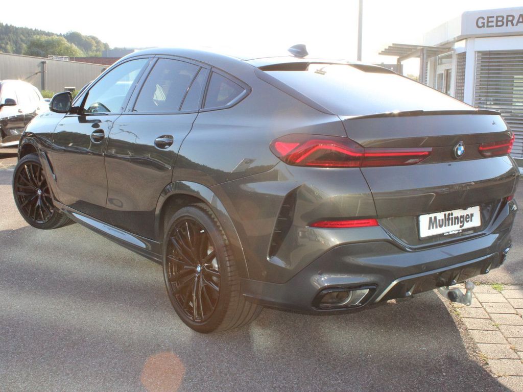 BMW X6 M50 2023 г. Серый, пробег 59914 км