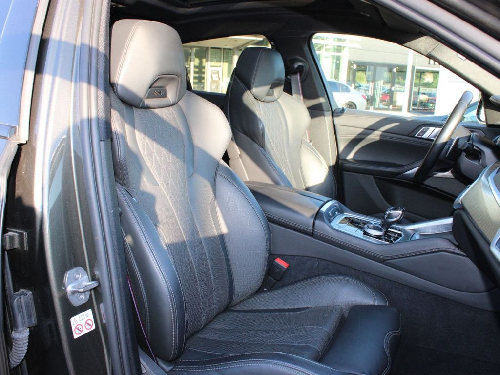 BMW X6 M50 2023 г. Серый, пробег 59914 км