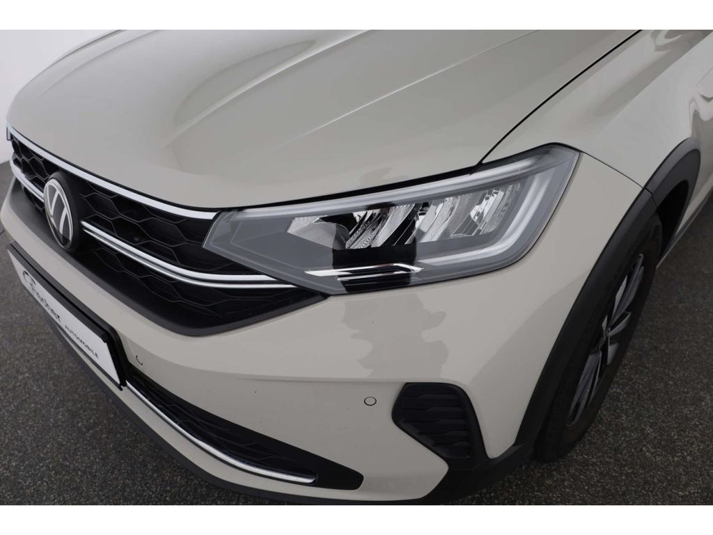 Volkswagen Taigo 2023 г. Серый, пробег 29777 км