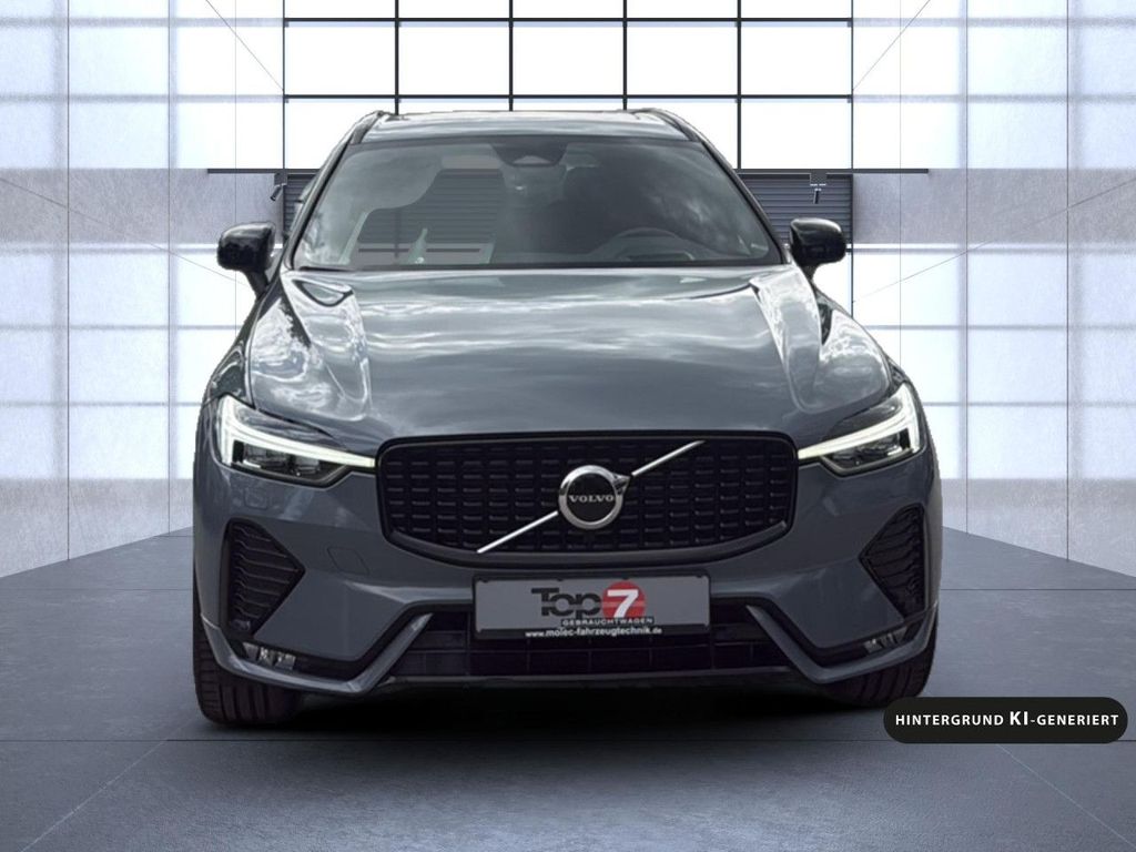 Volvo XC60 2023 г. Серый, пробег 49600 км