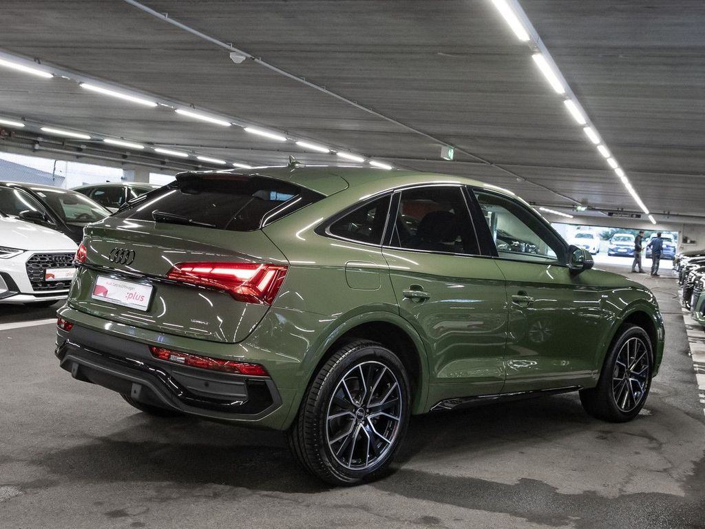 Audi Q5 2023 г. Зелёный, пробег 39888 км
