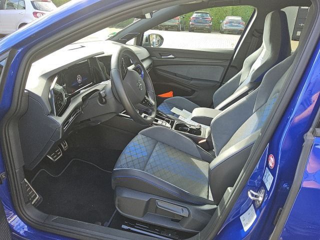 Volkswagen Golf 2023 г. Бежевый, пробег 46649 км
