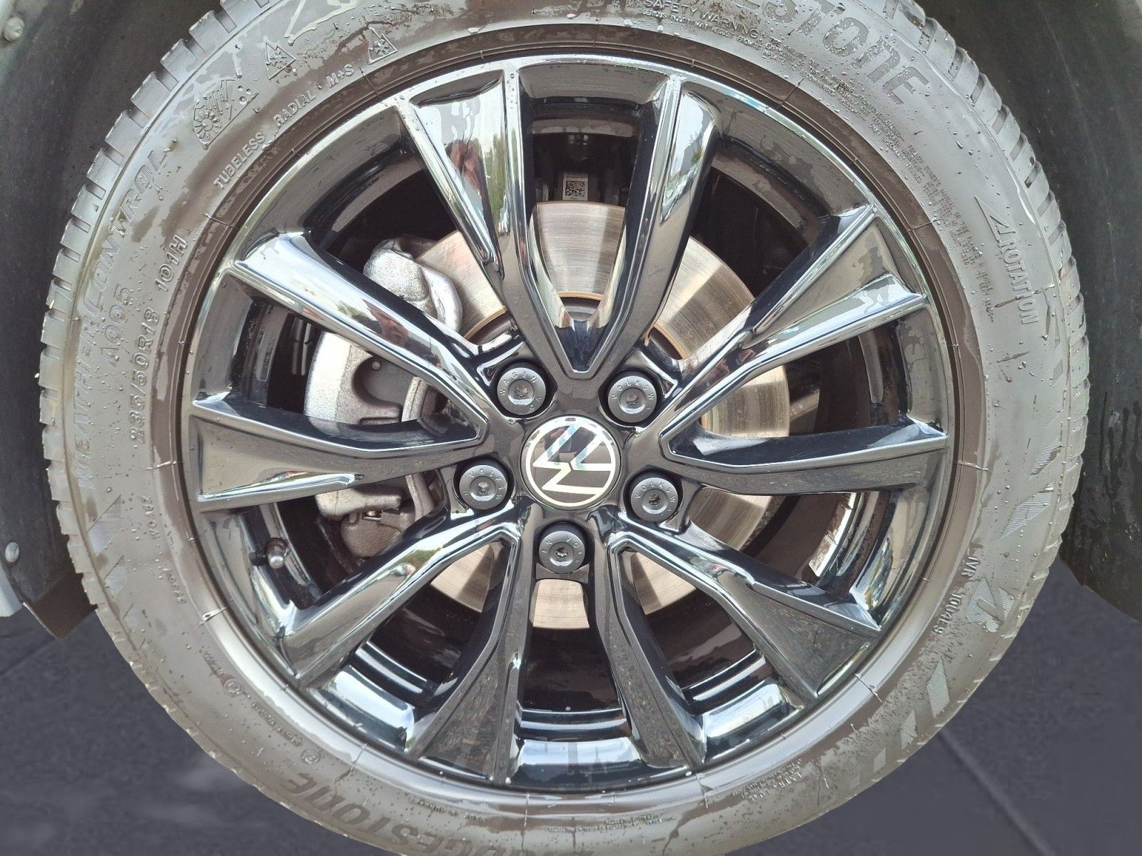 Volkswagen T7 MULTIVAN 2025 г. Серый, пробег 22542 км