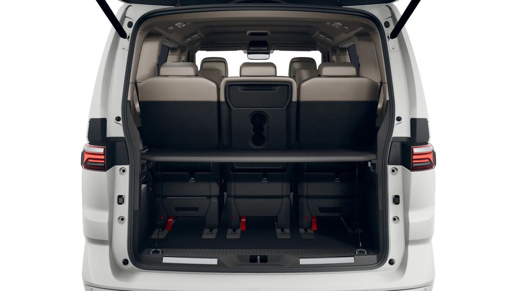 Volkswagen T7 MULTIVAN 2025 г. Белый, пробег 21791 км