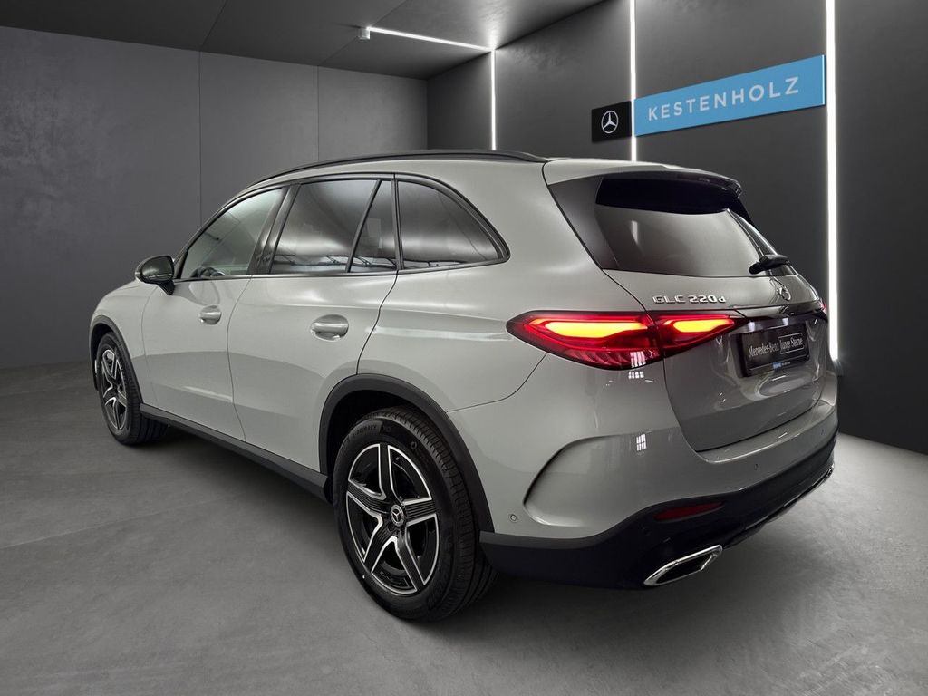 Mercedes-Benz GLC 220 2025 г. Серый, пробег 14482 км