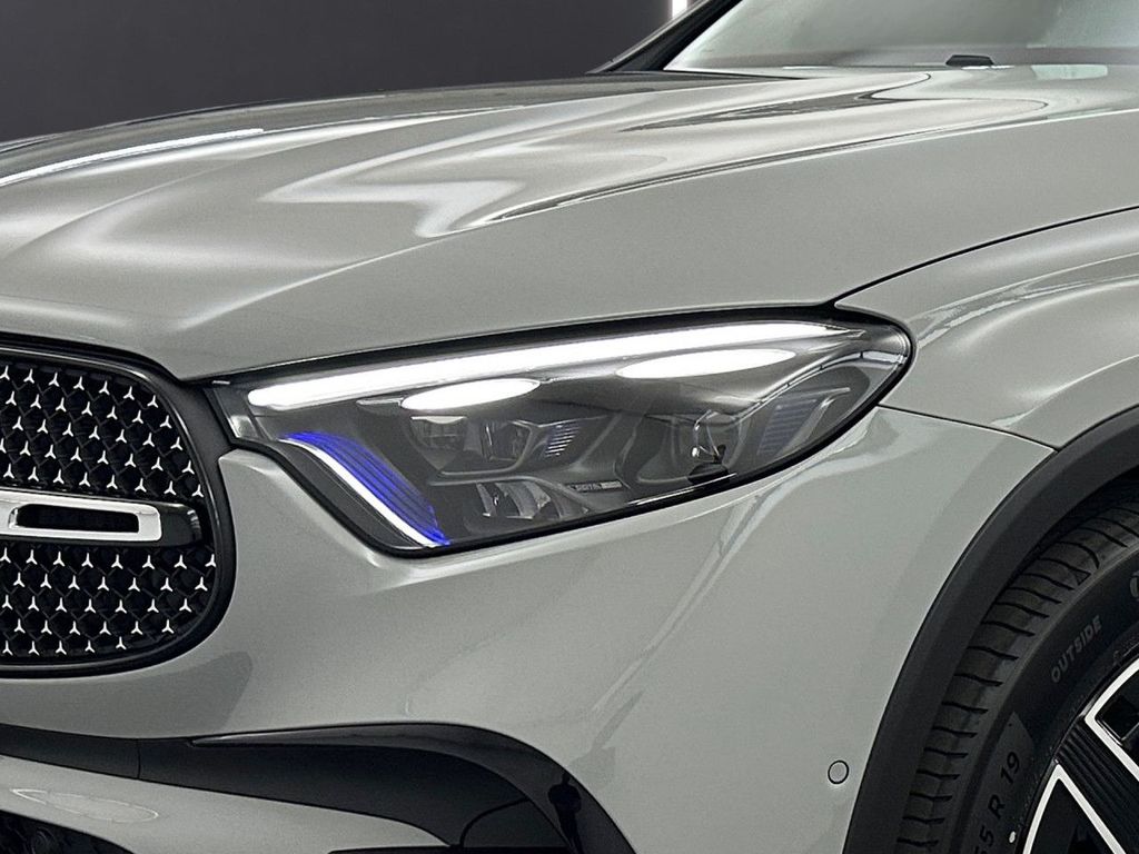 Mercedes-Benz GLC 220 2025 г. Серый, пробег 14482 км