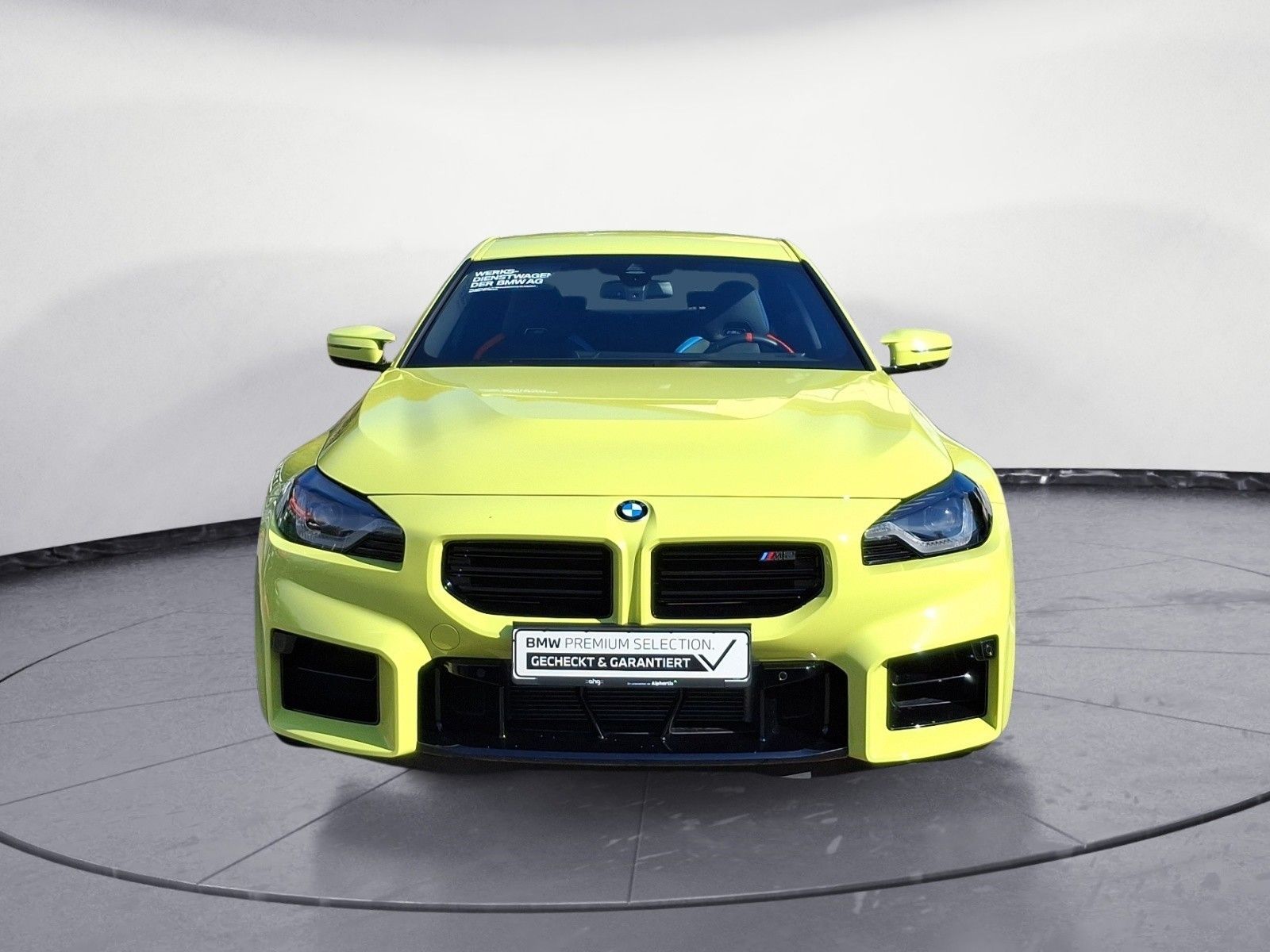BMW M2 2026 г. Жёлтый, пробег 5662 км
