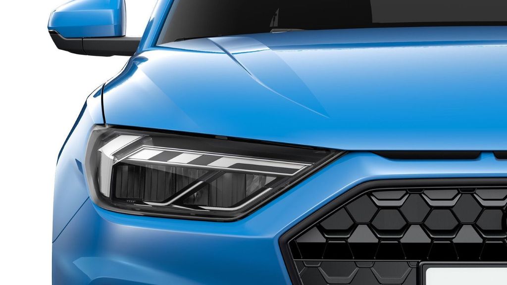 Audi A1 2021 г. Синий, пробег 45000 км