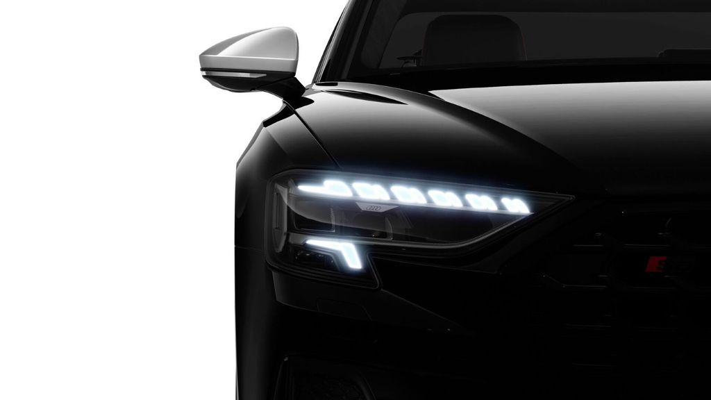 Audi S8 2023 г. Чёрный, пробег 38500 км