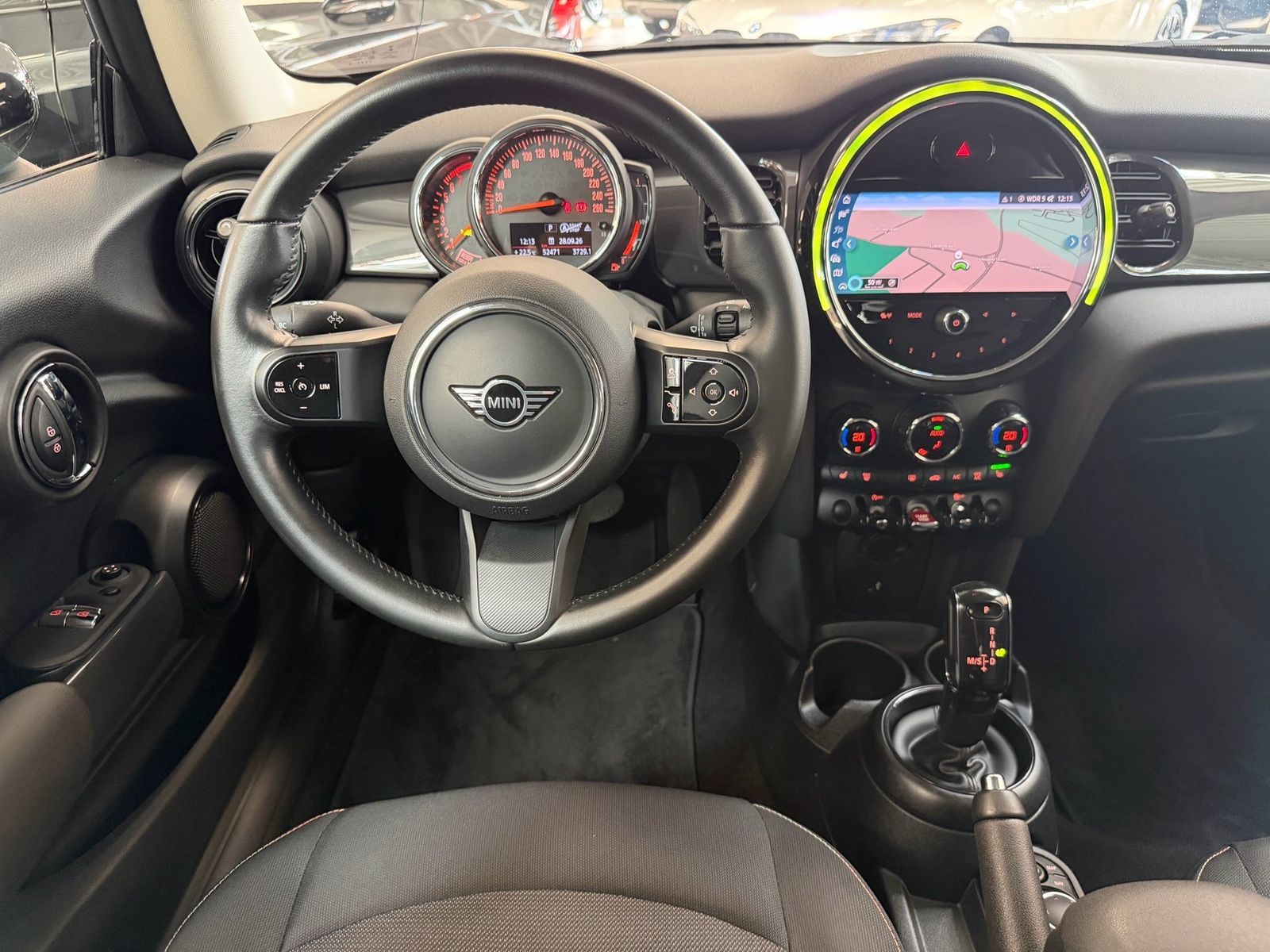 Mini ONE 2022 г. Чёрный, пробег 52469 км