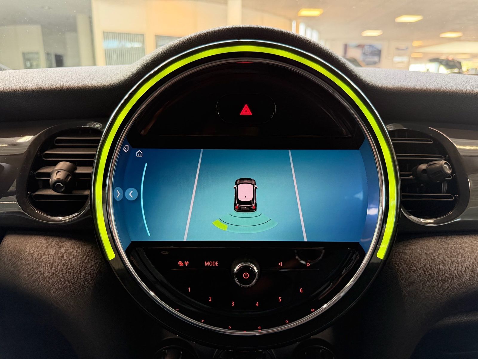 Mini ONE 2022 г. Чёрный, пробег 52469 км