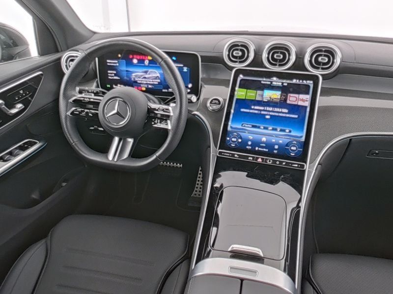 Mercedes-Benz GLC 200 2026 г. Серый, пробег 29227 км